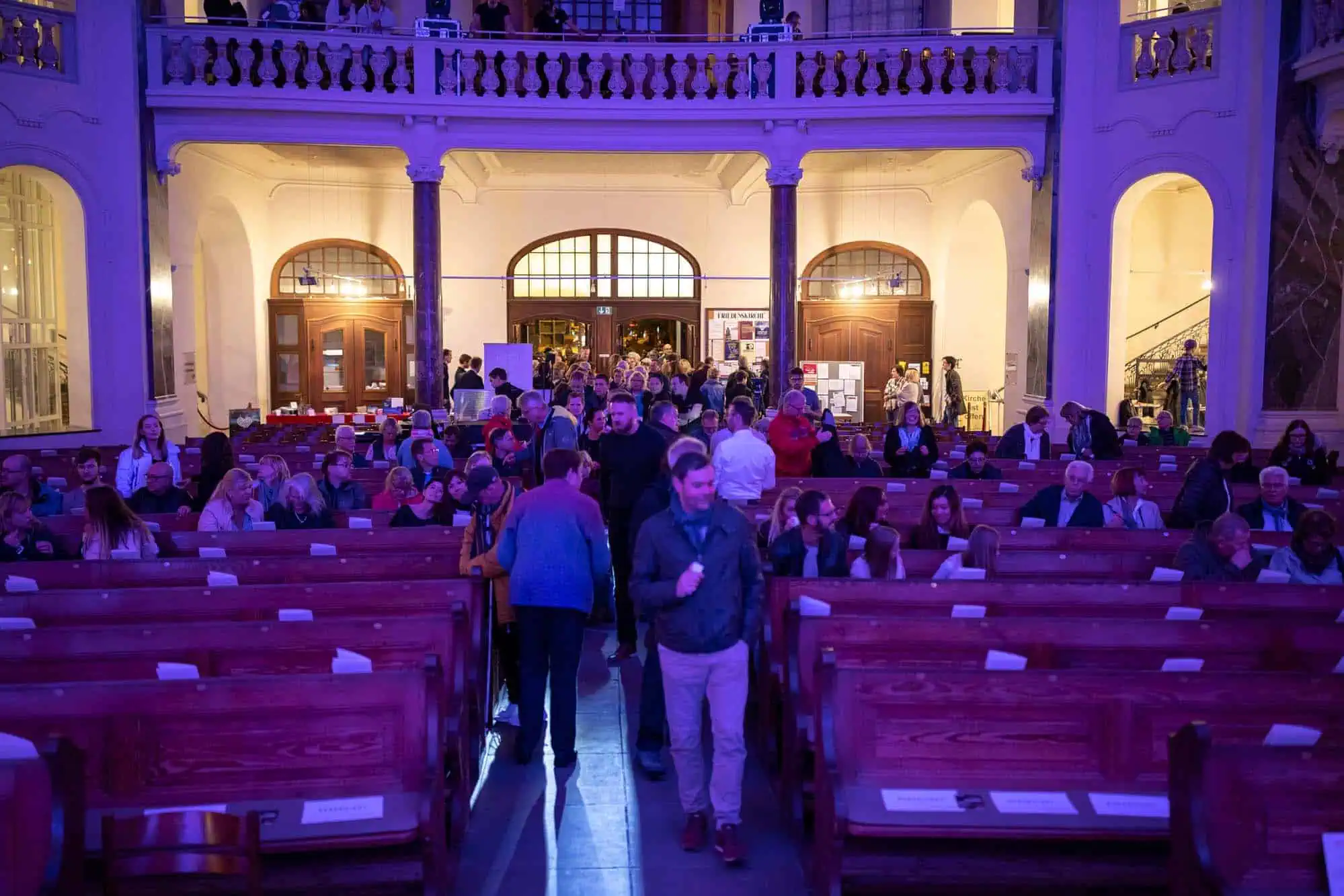 Benefit concert – image 6