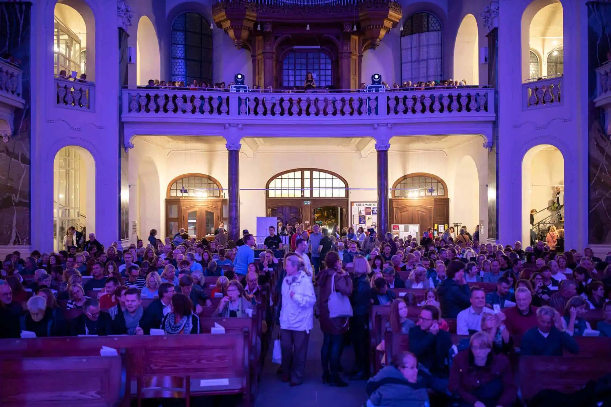 Benefit concert – image 18