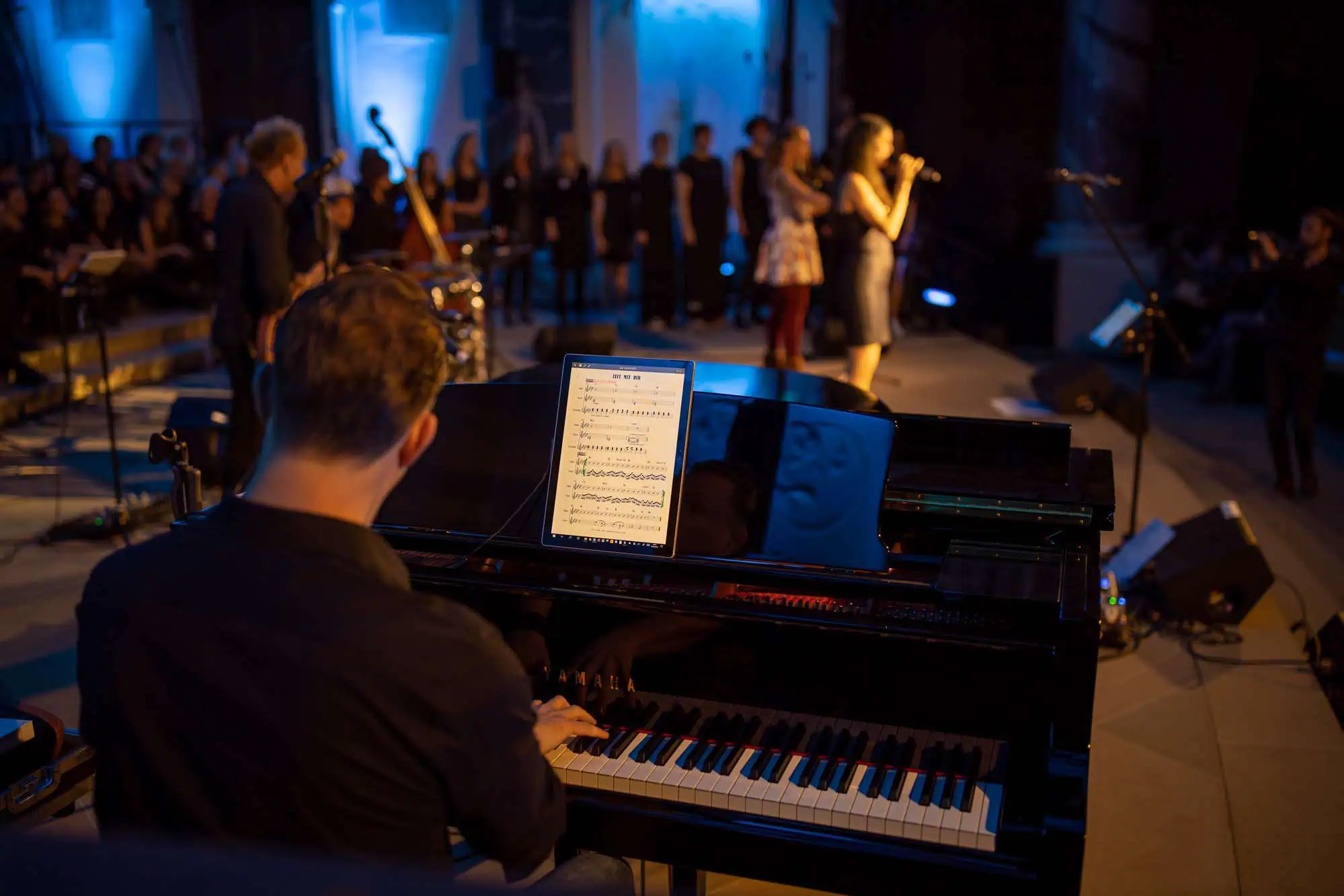 Benefit concert – image 29