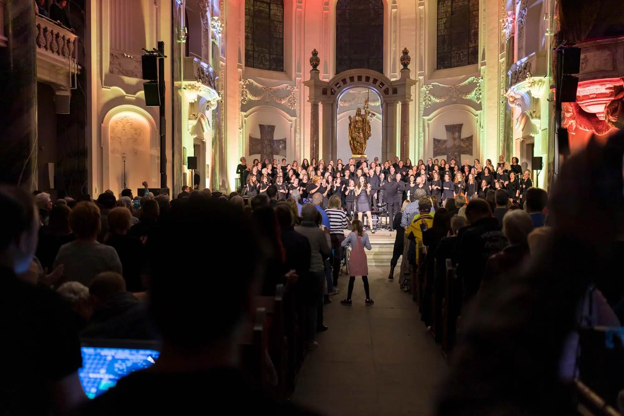 Benefit concert – image 33