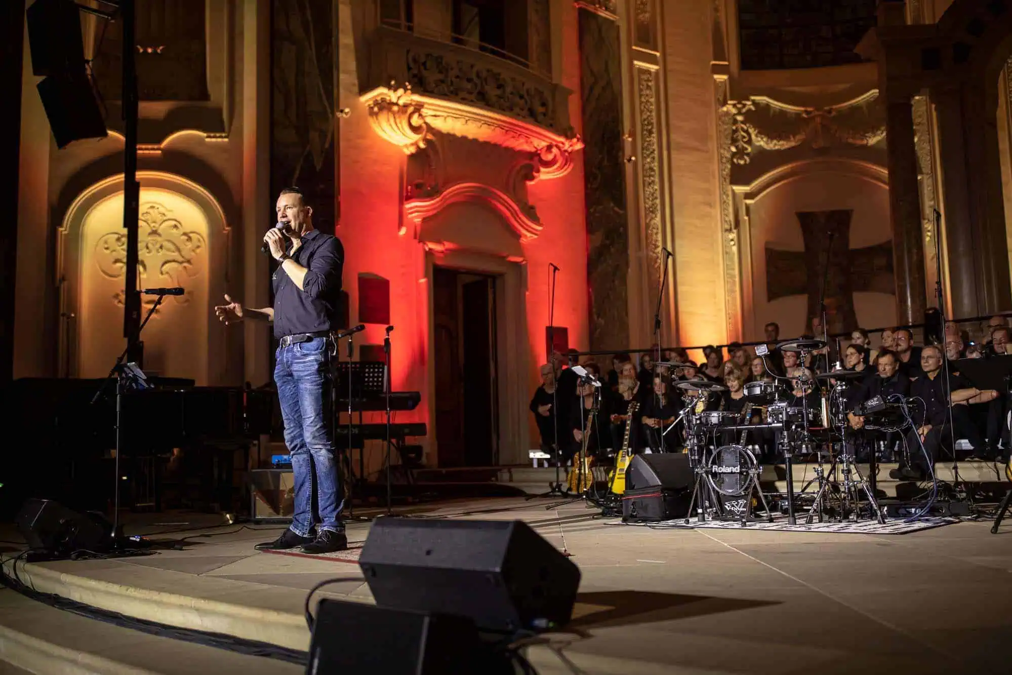 Benefit concert – image 35