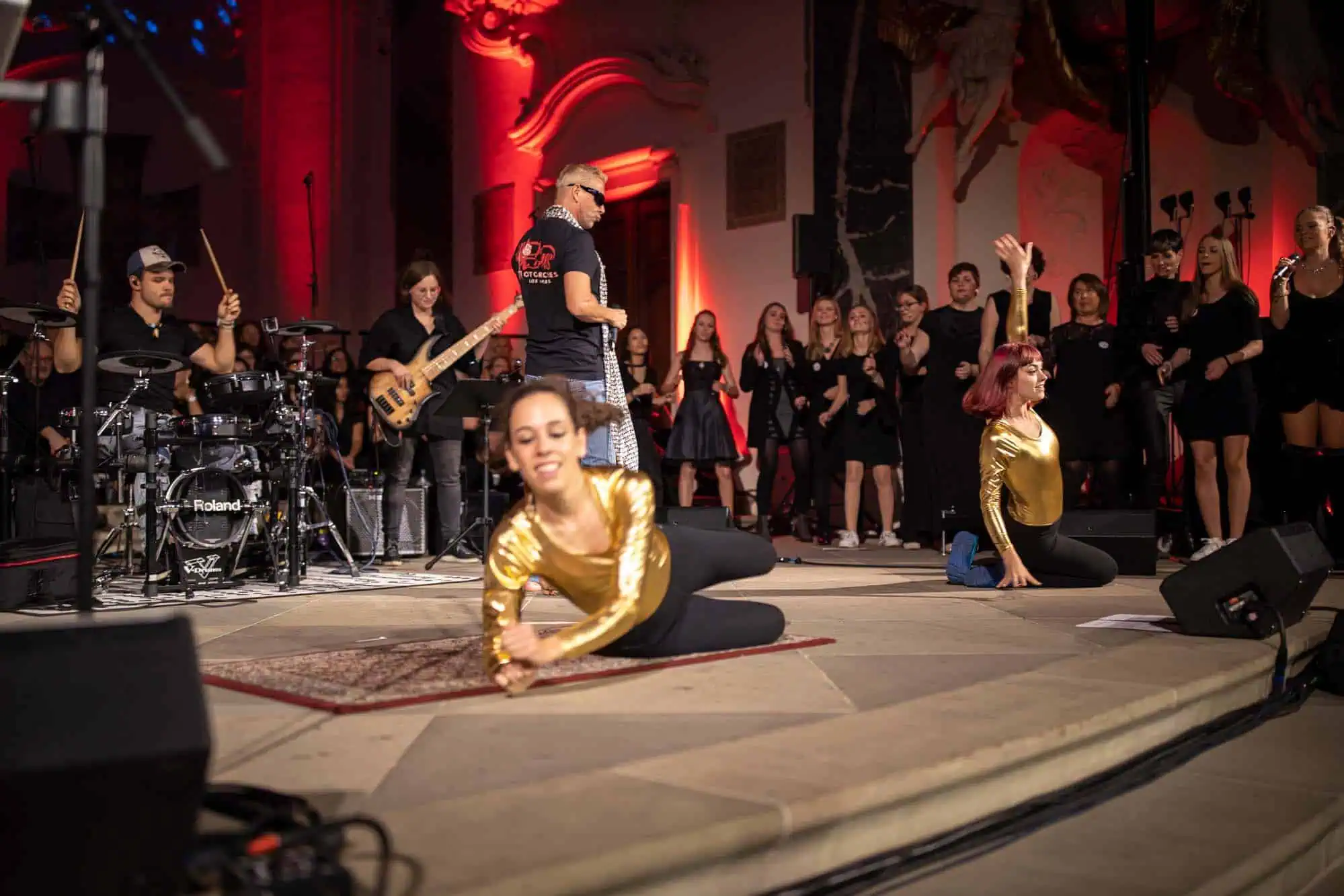 Benefit concert – image 42