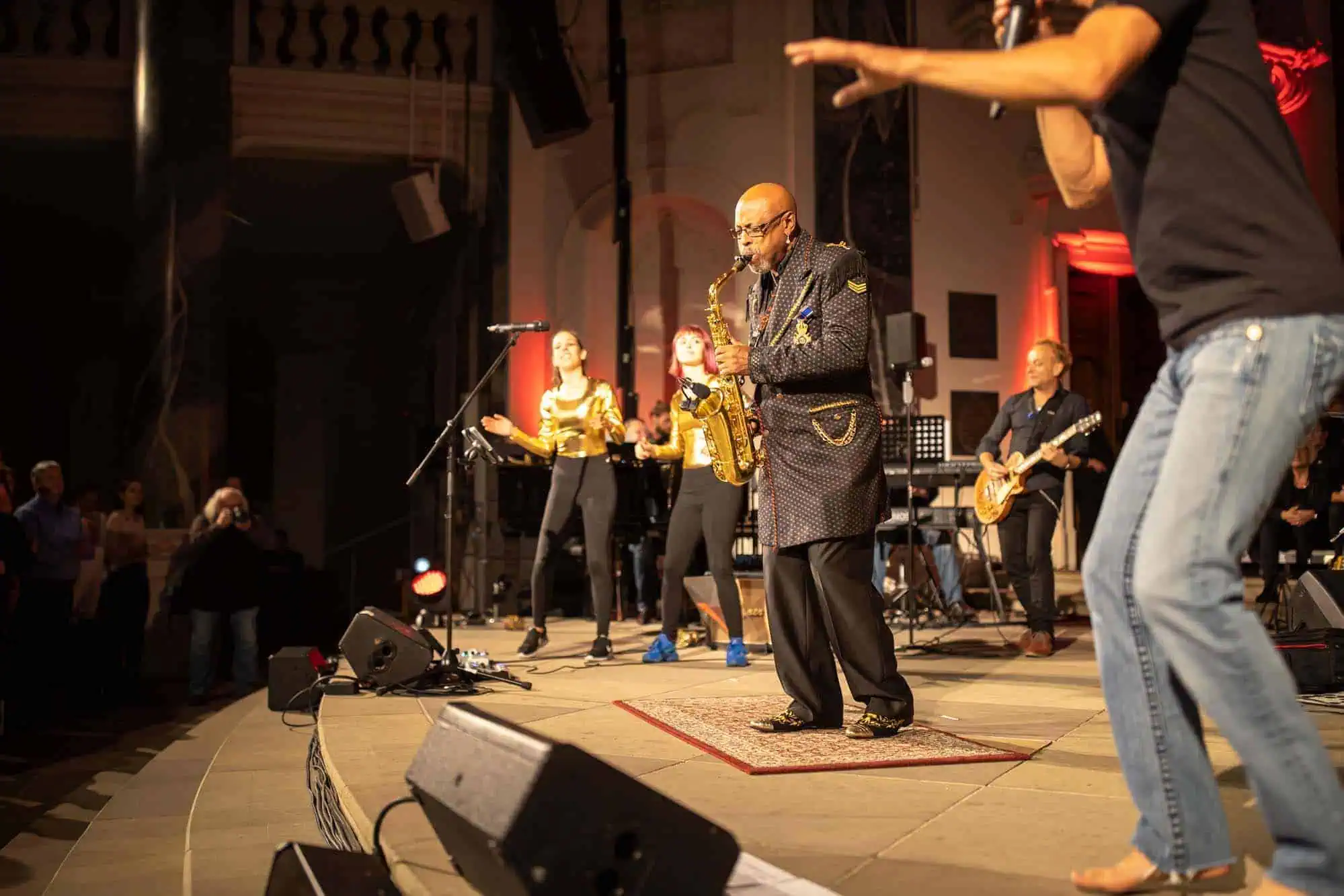 Benefit concert – image 48