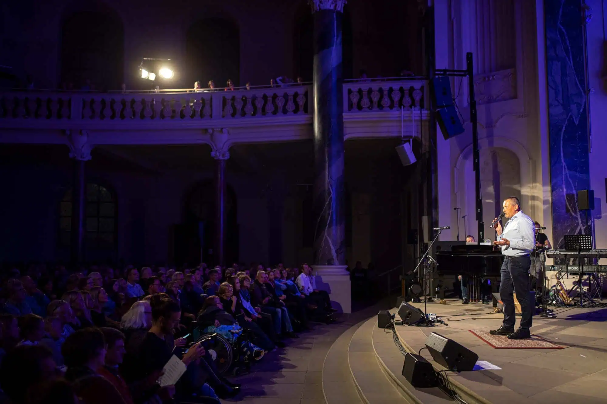 Benefit concert – image 60