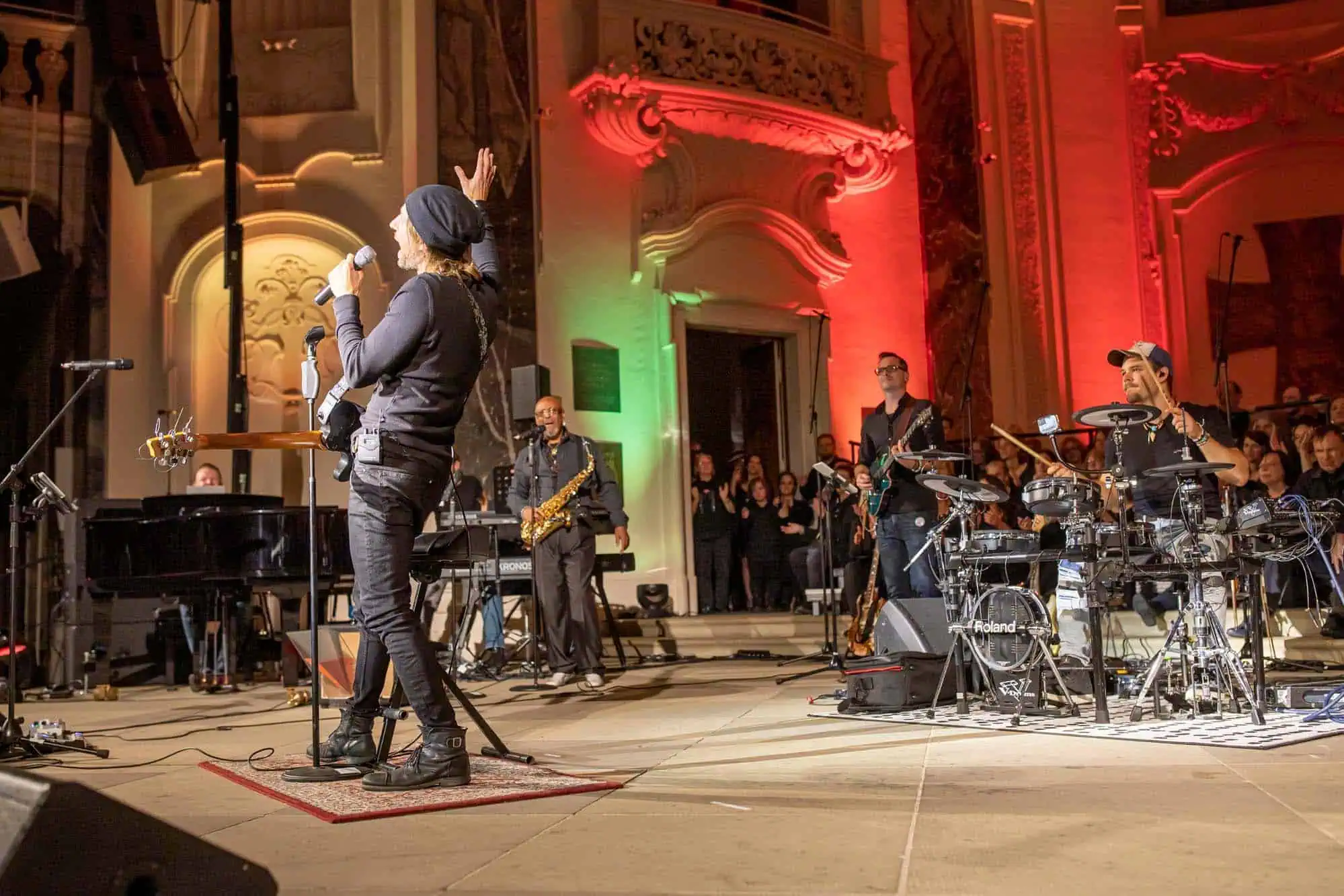 Benefit concert – image 77