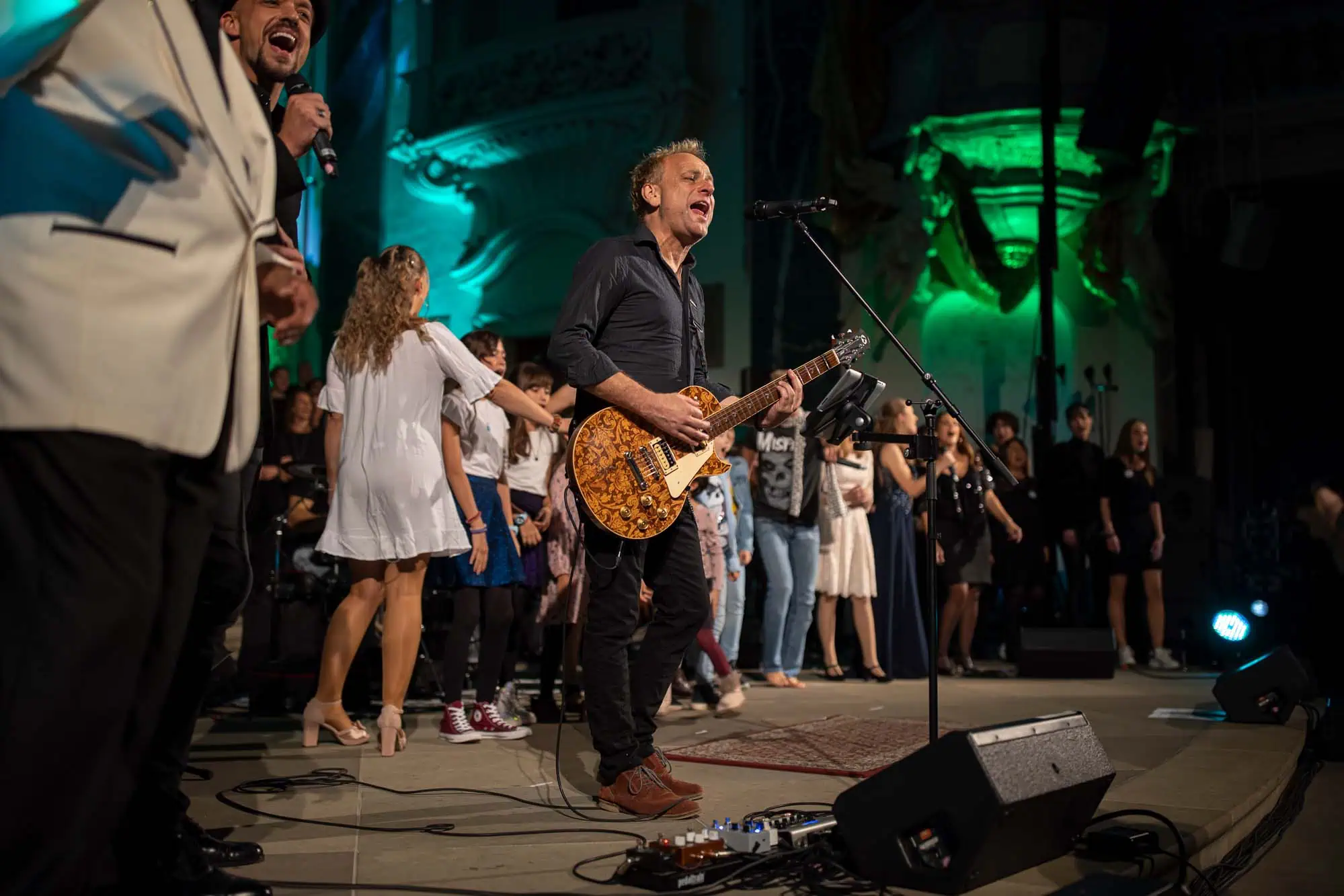 Benefit concert – image 87
