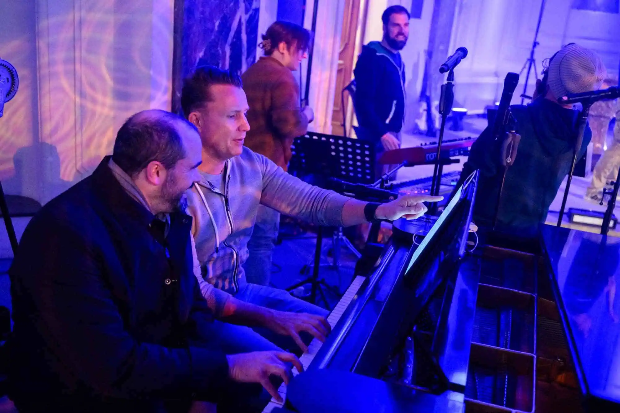 Benefit concert – image 8