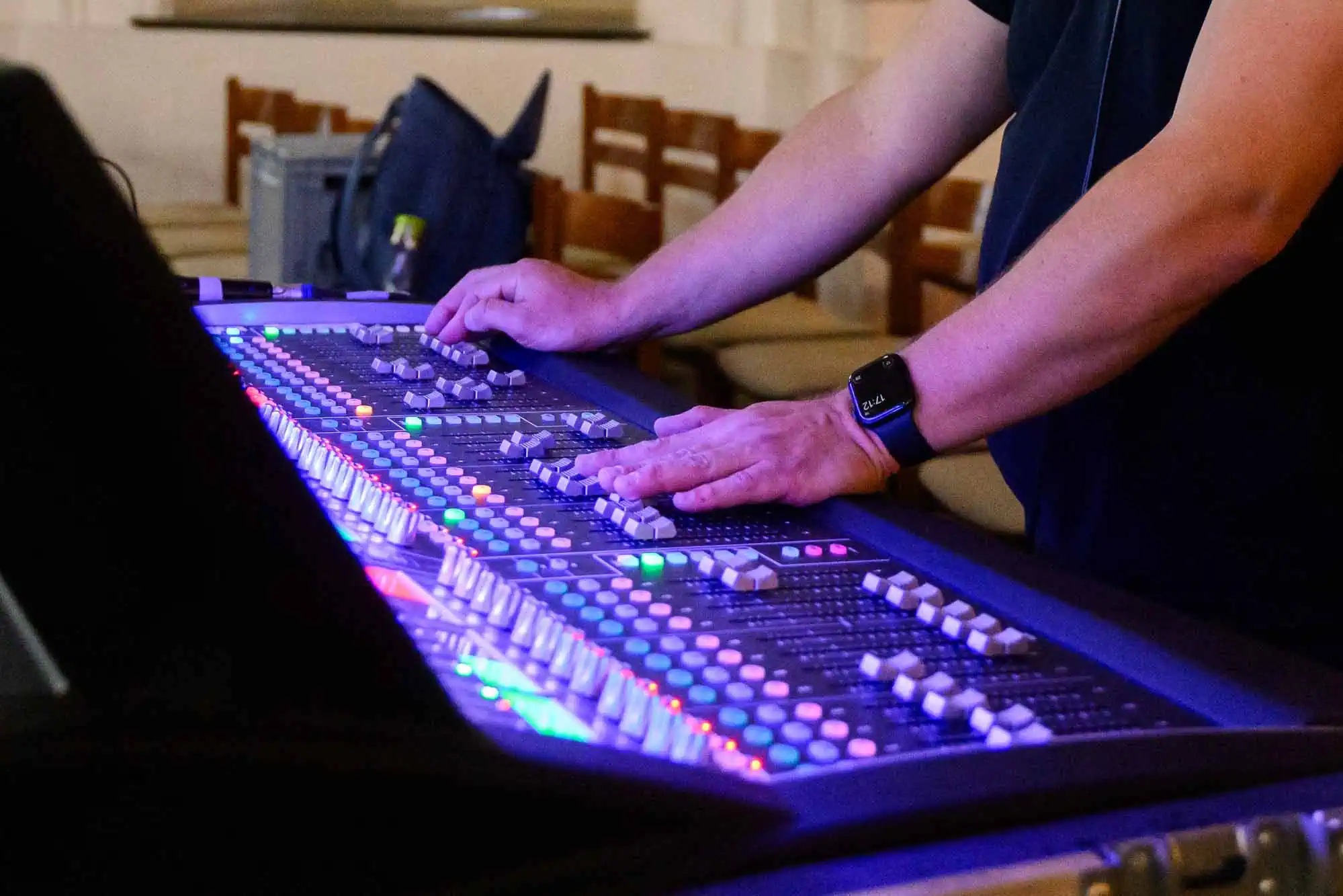 Benefit concert – image 9