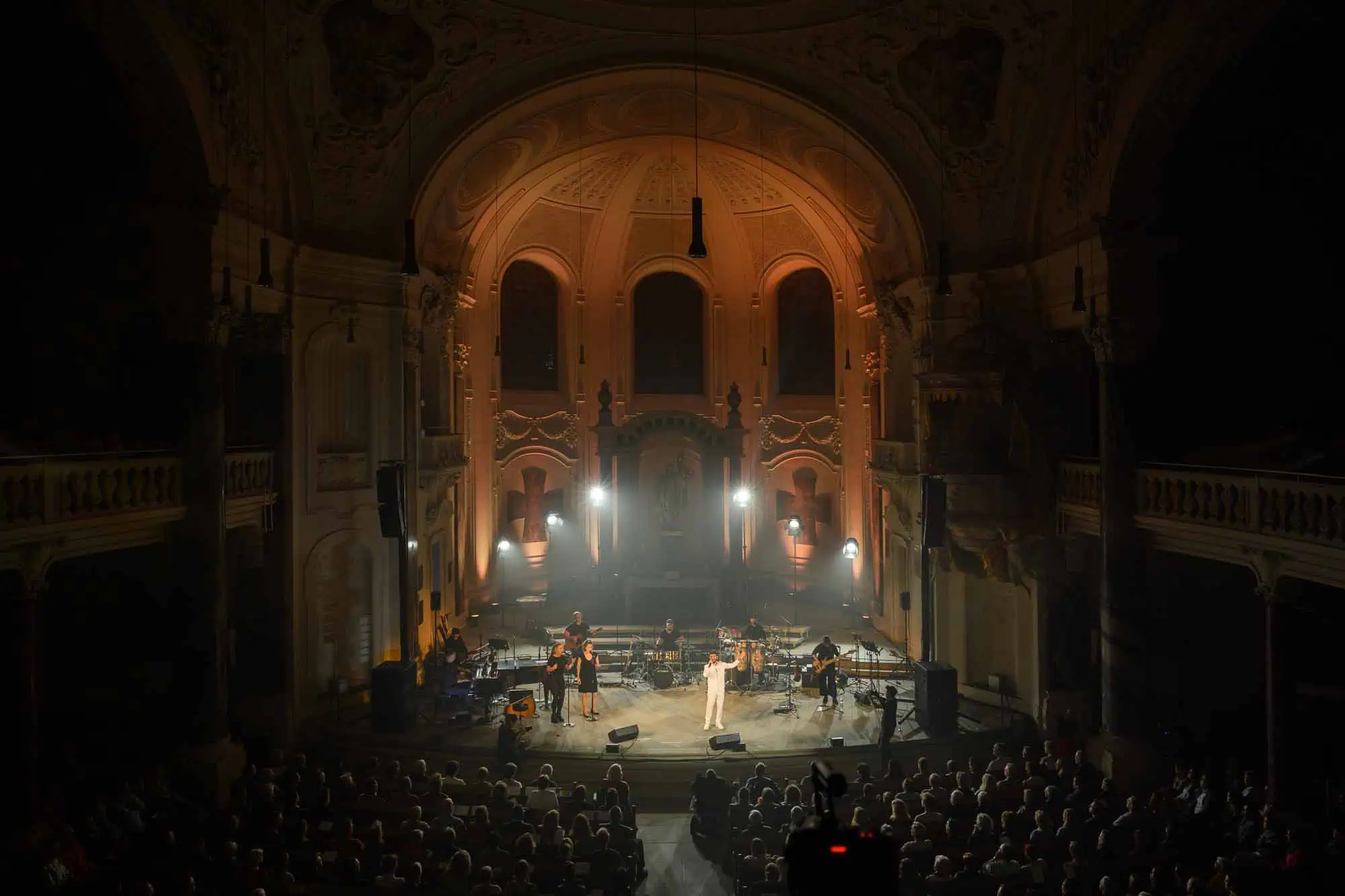 Benefit concert – image 38