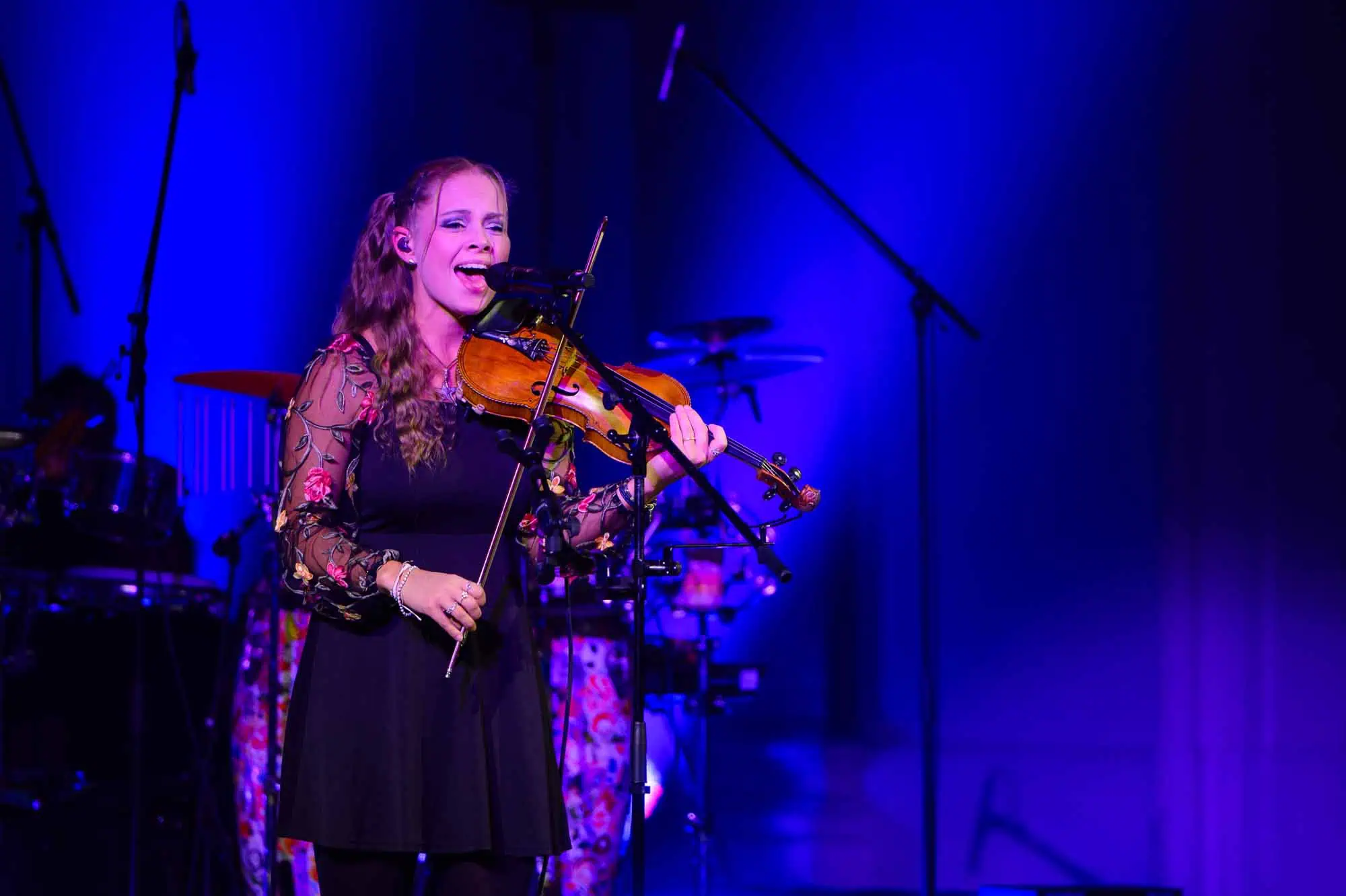 Benefit concert – image 63