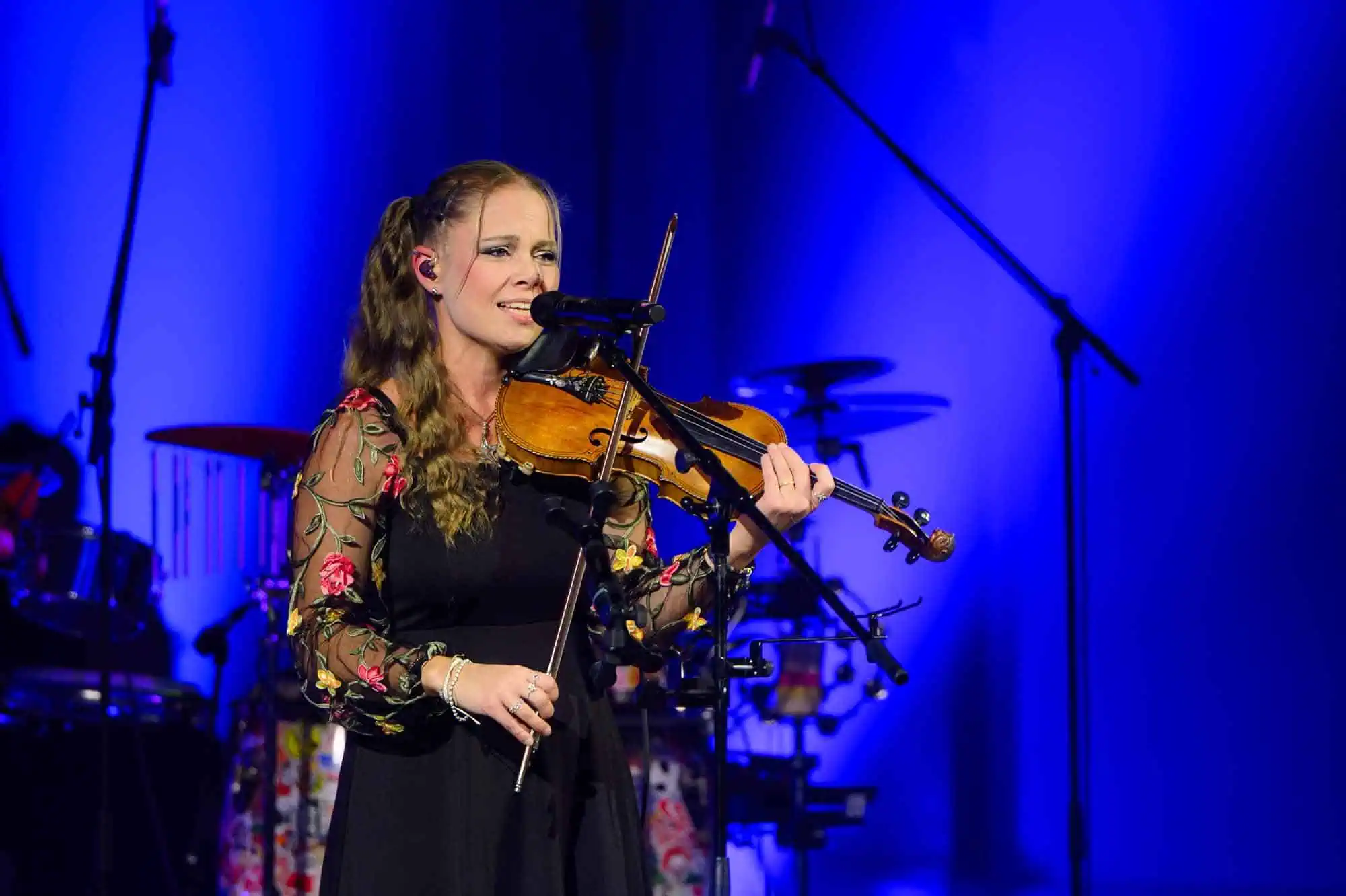 Benefit concert – image 64