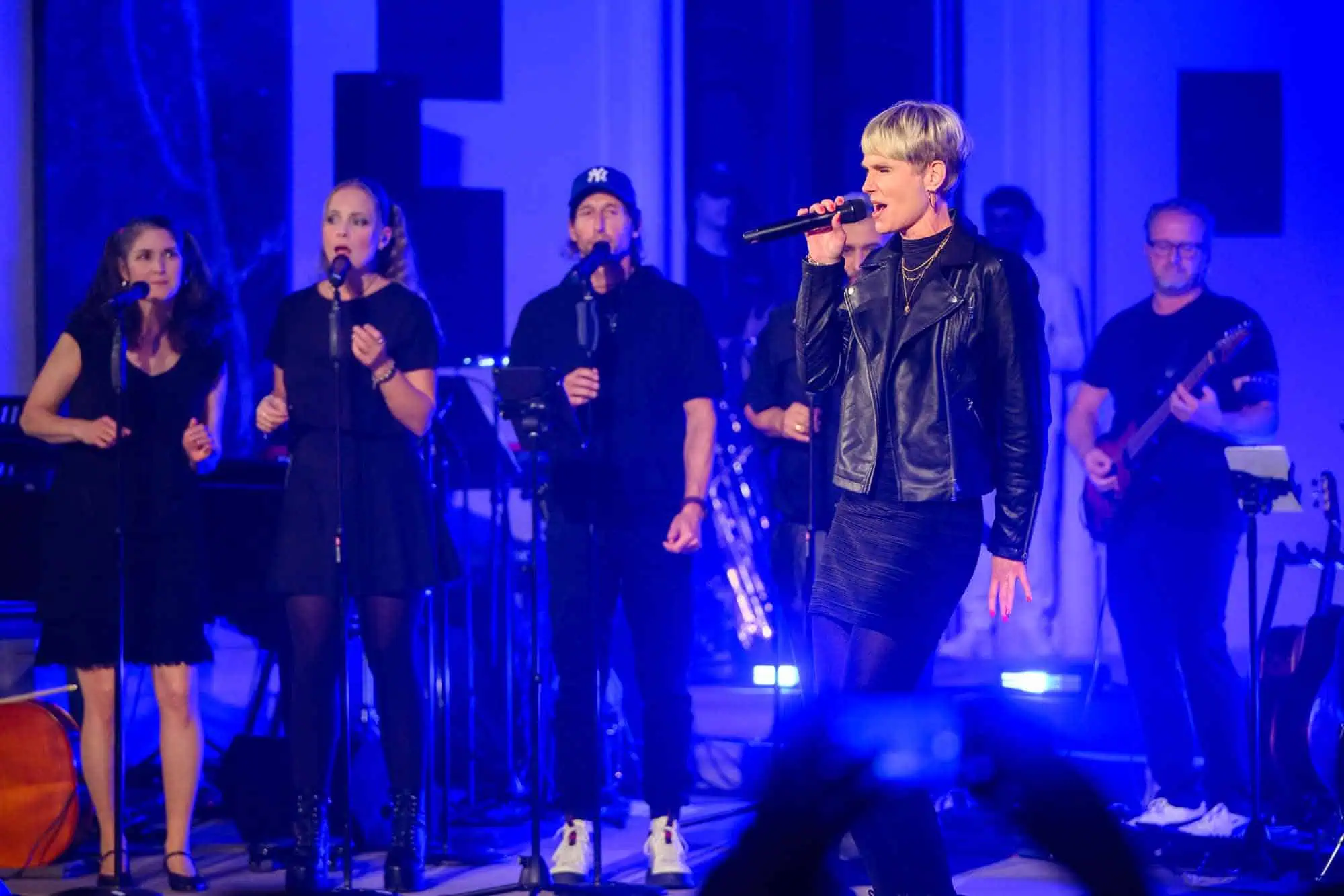 Benefit concert – image 97
