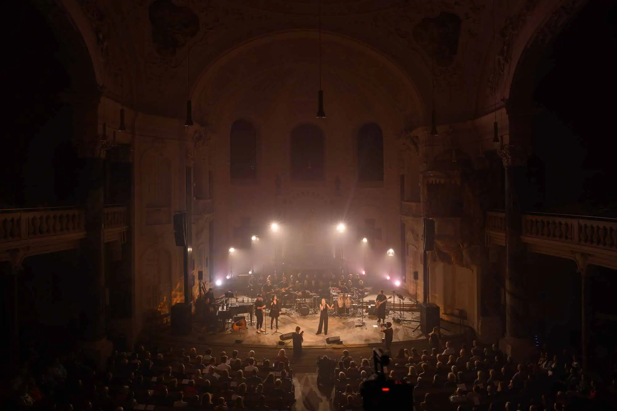 Benefit concert – image 121