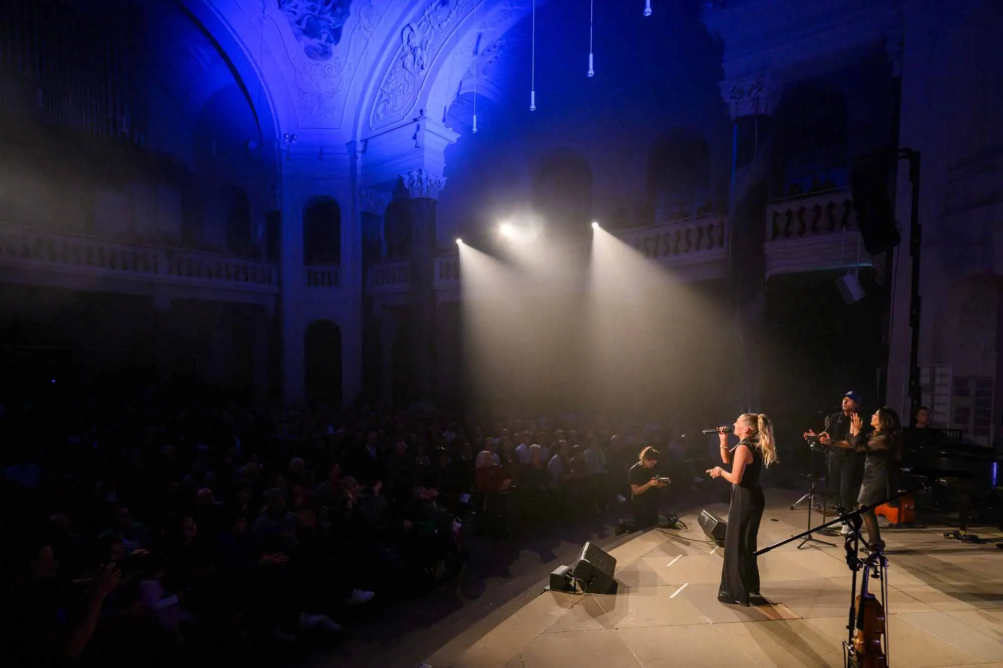 Benefit concert – image 125