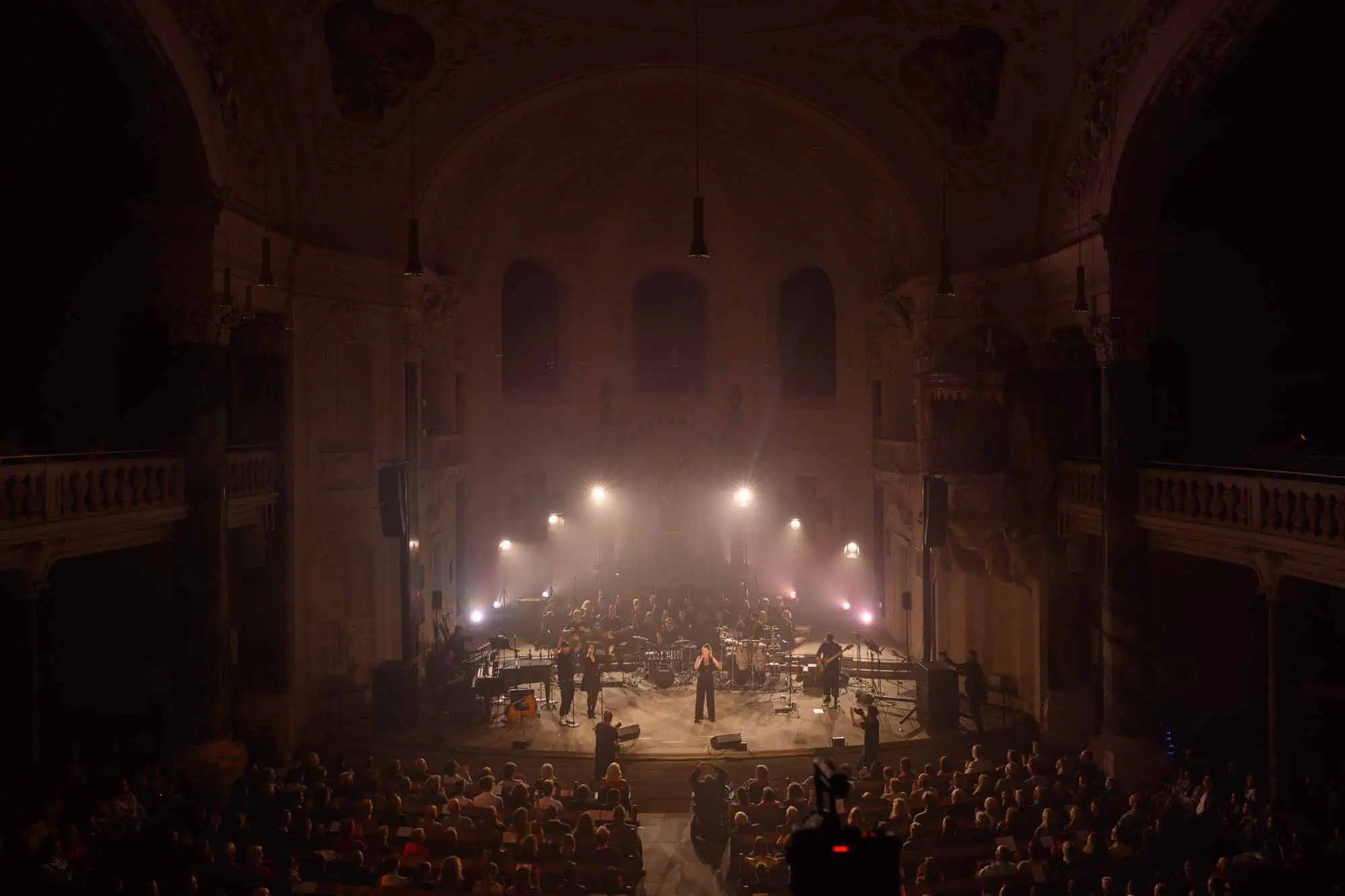 Benefit concert – image 126