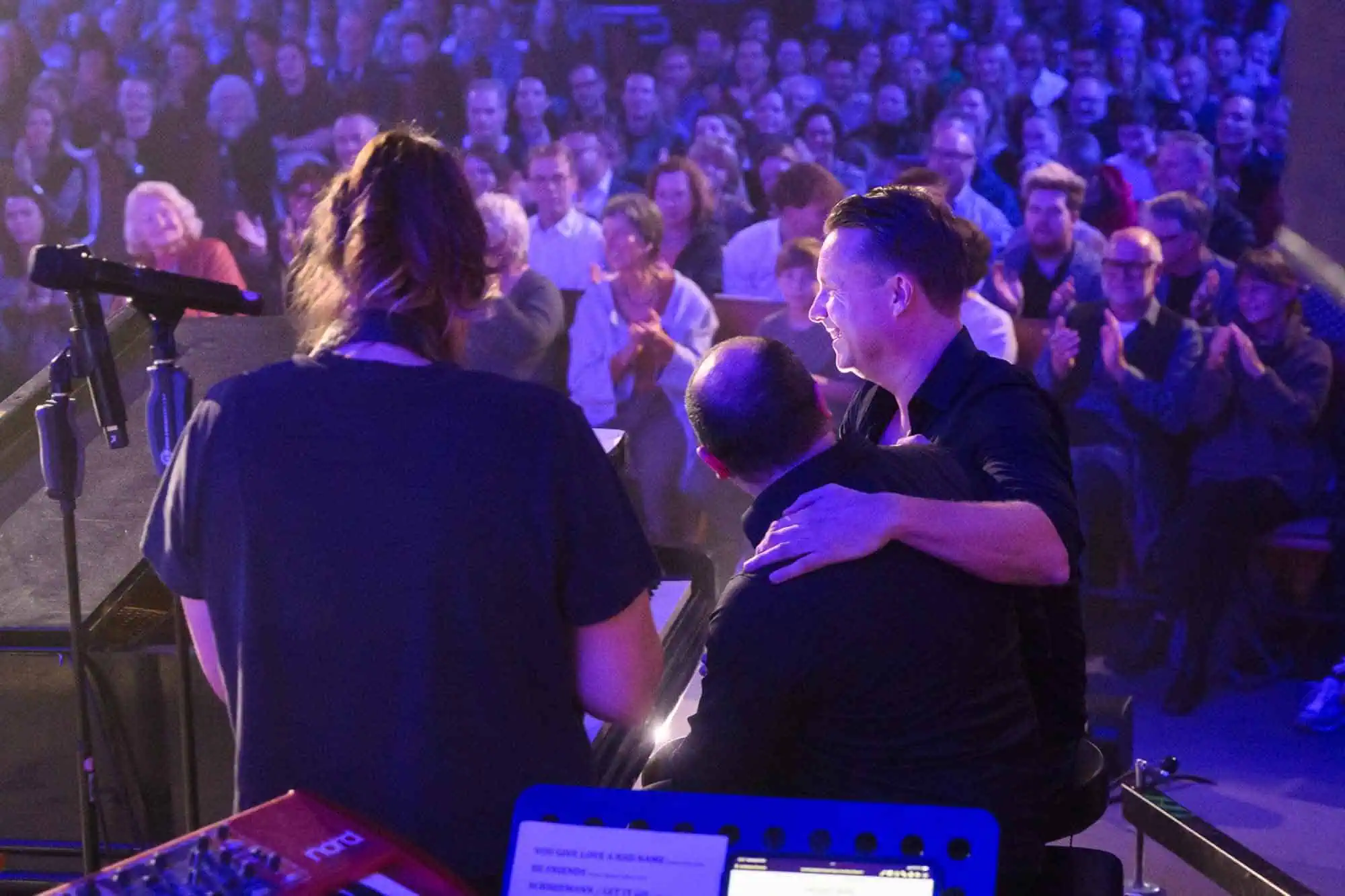 Benefit concert – image 144