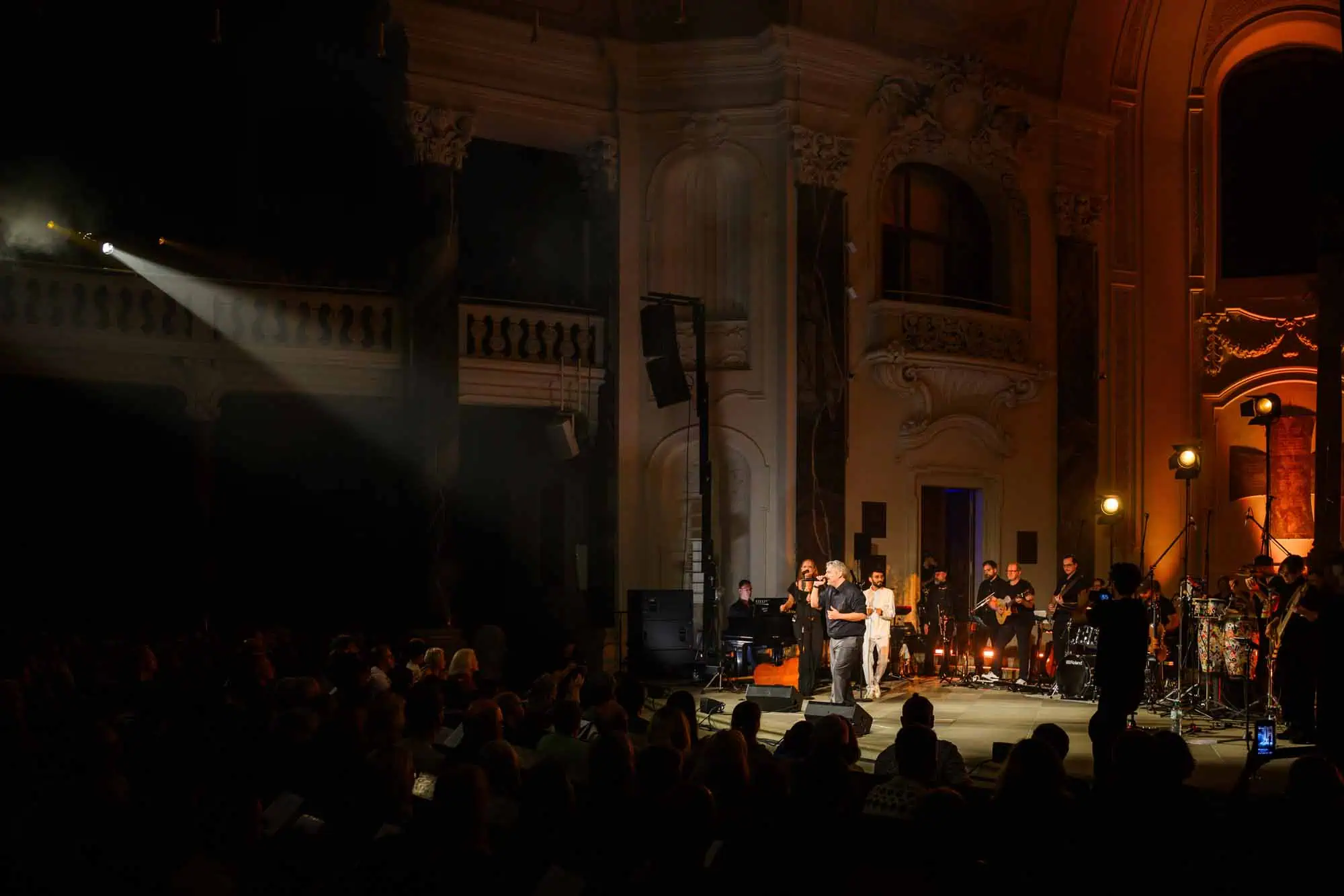 Benefit concert – image 155