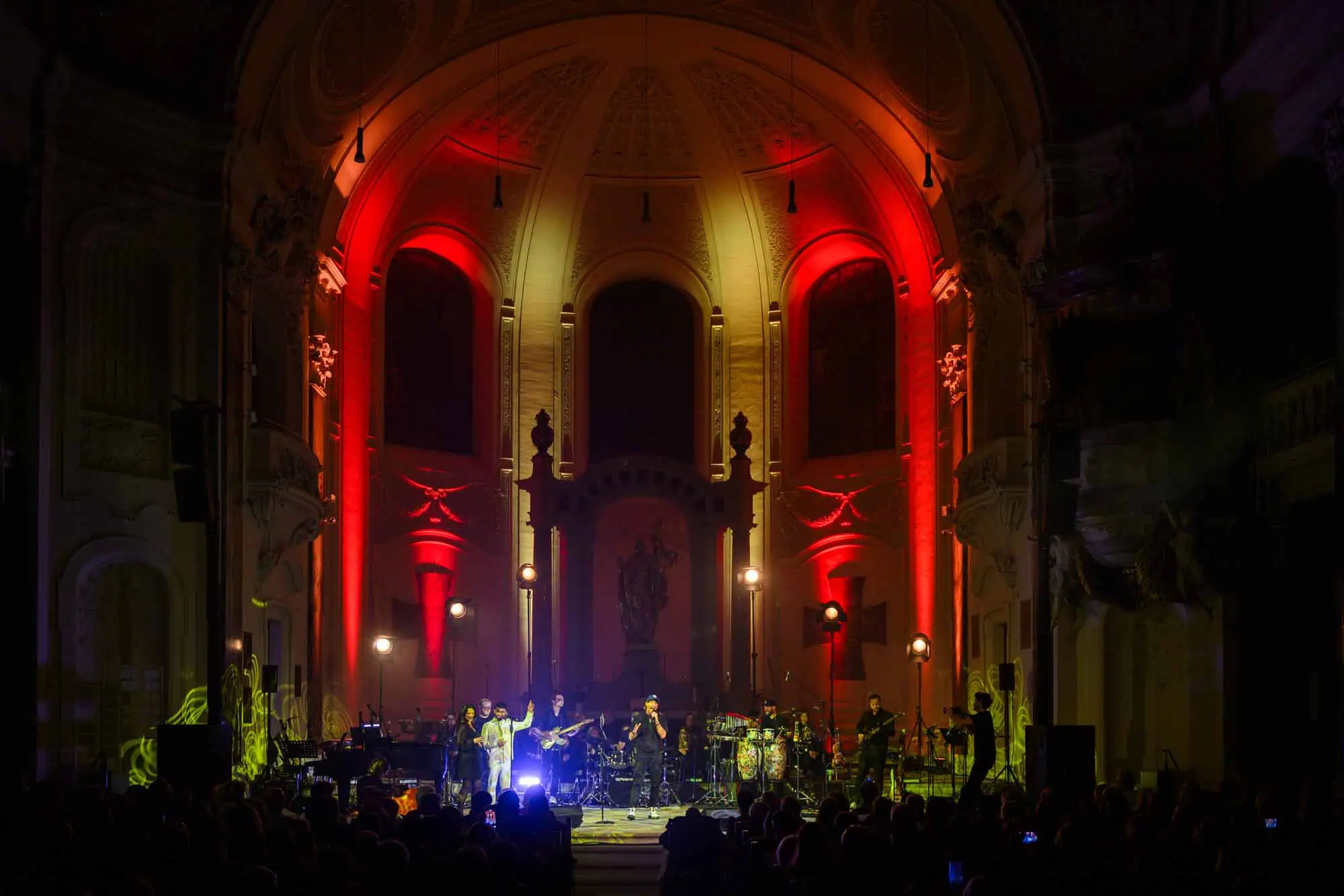 Benefit concert – image 166