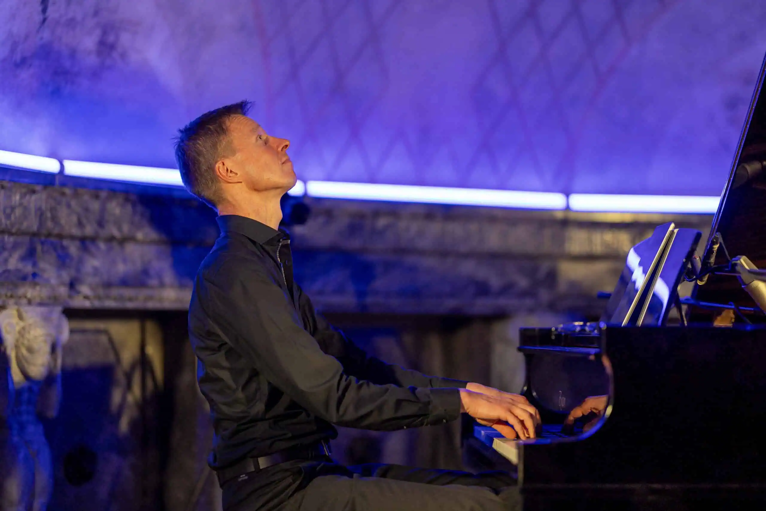Benefit concert – image 33