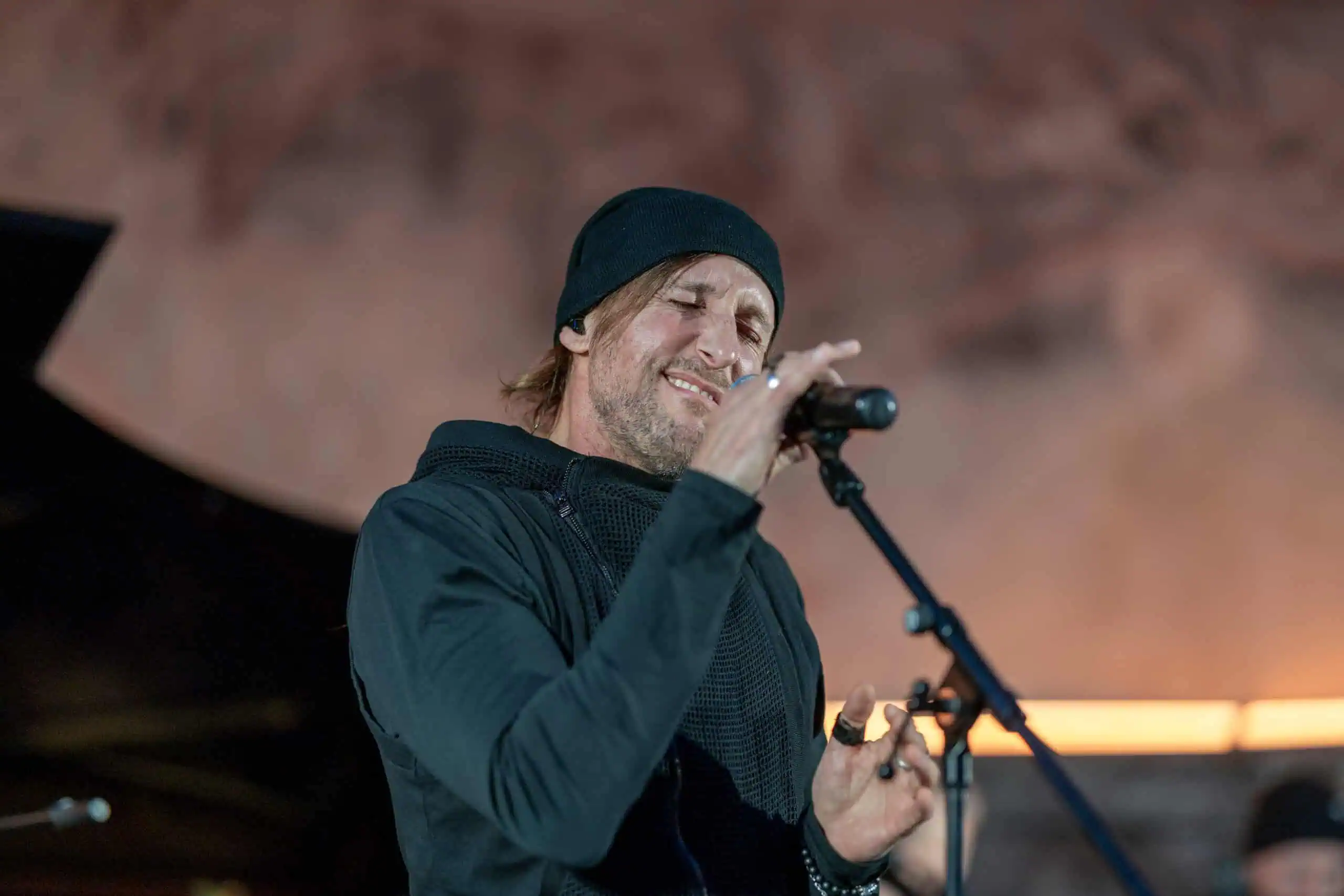 Benefit concert – image 40