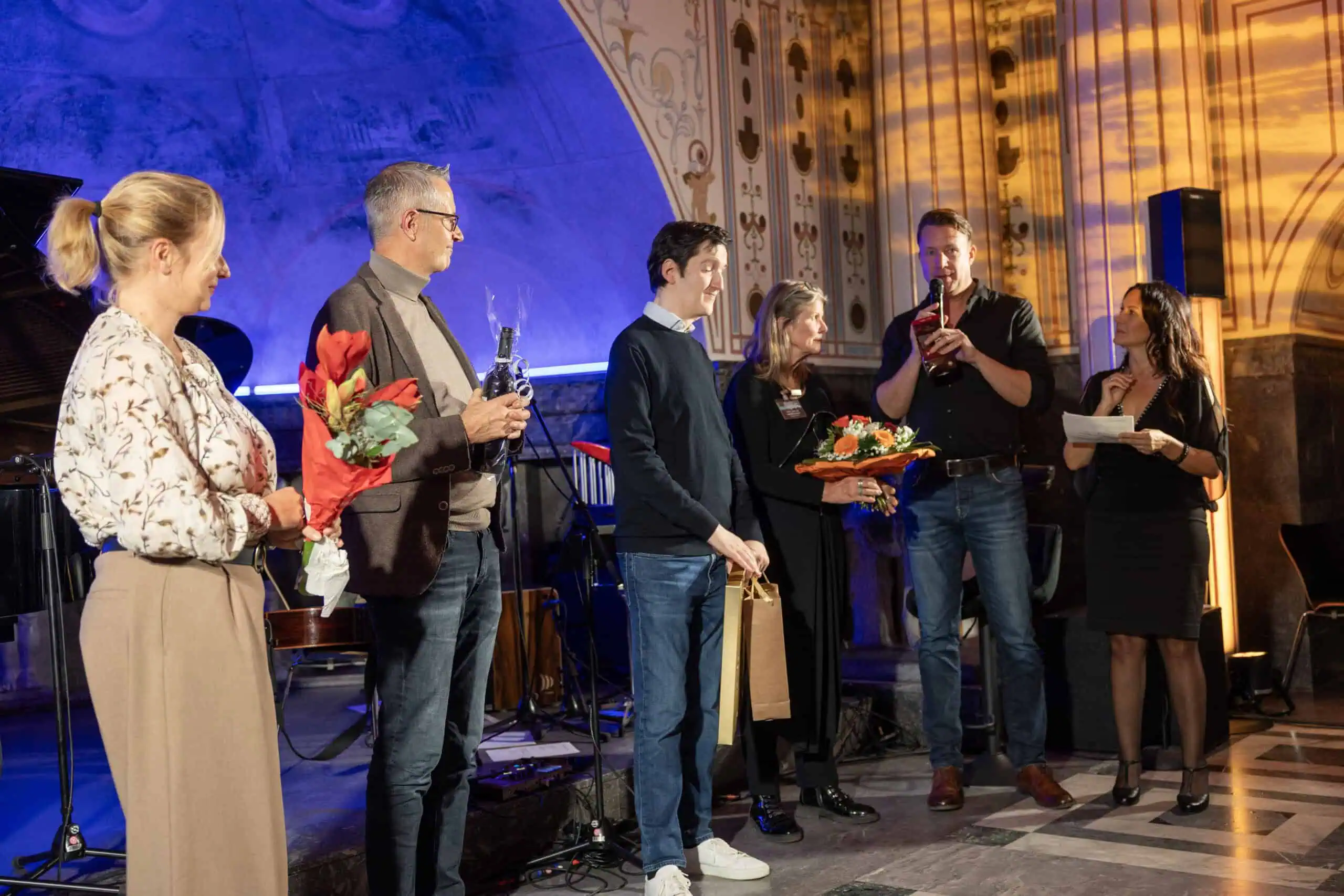 Benefit concert – image 62